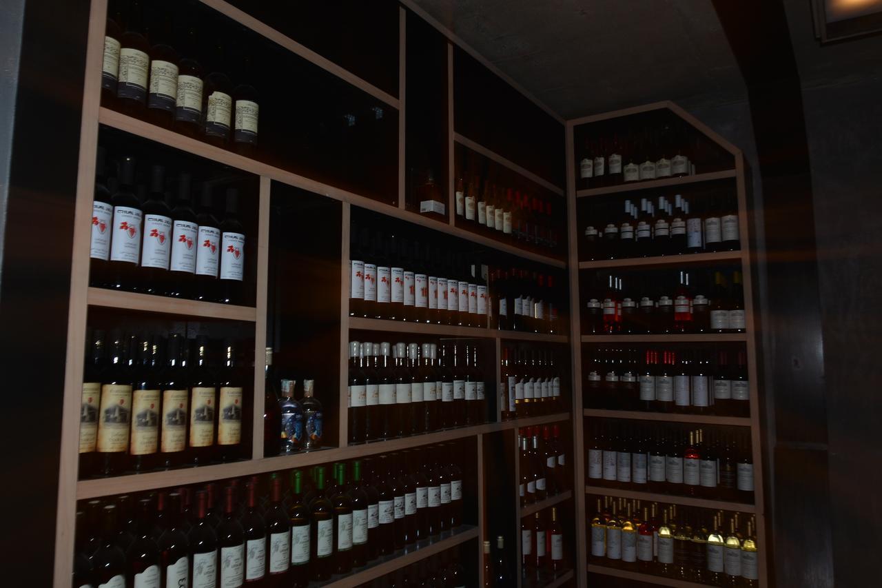 Hotel Winerooms กูเดาริ ภายนอก รูปภาพ