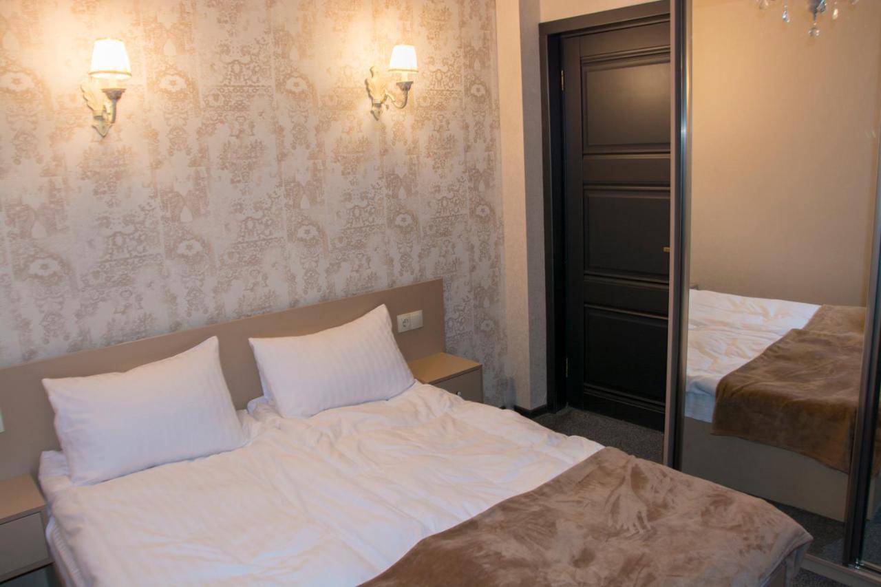 Hotel Winerooms กูเดาริ ห้อง รูปภาพ
